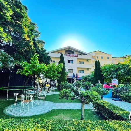 Hotel Ambasador Garden Lezhë Dış mekan fotoğraf