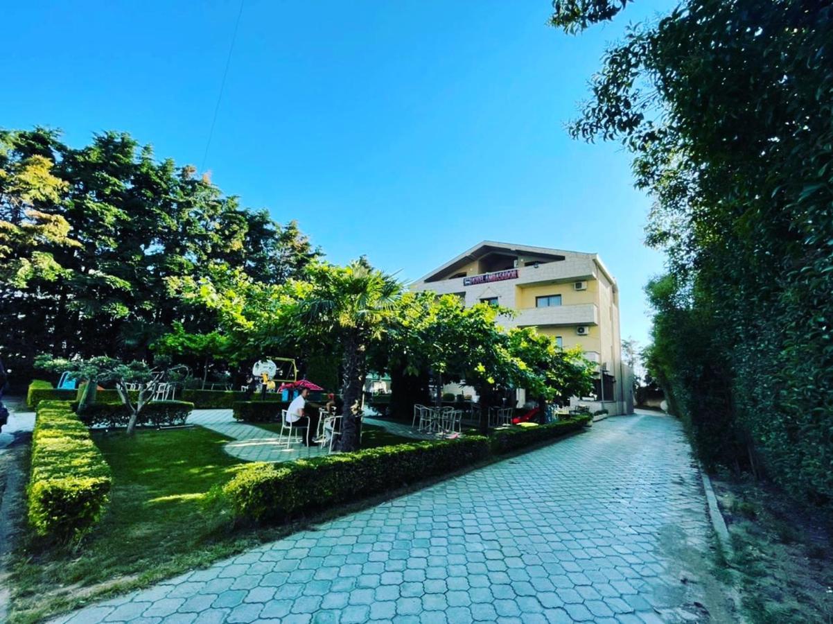 Hotel Ambasador Garden Lezhë Dış mekan fotoğraf