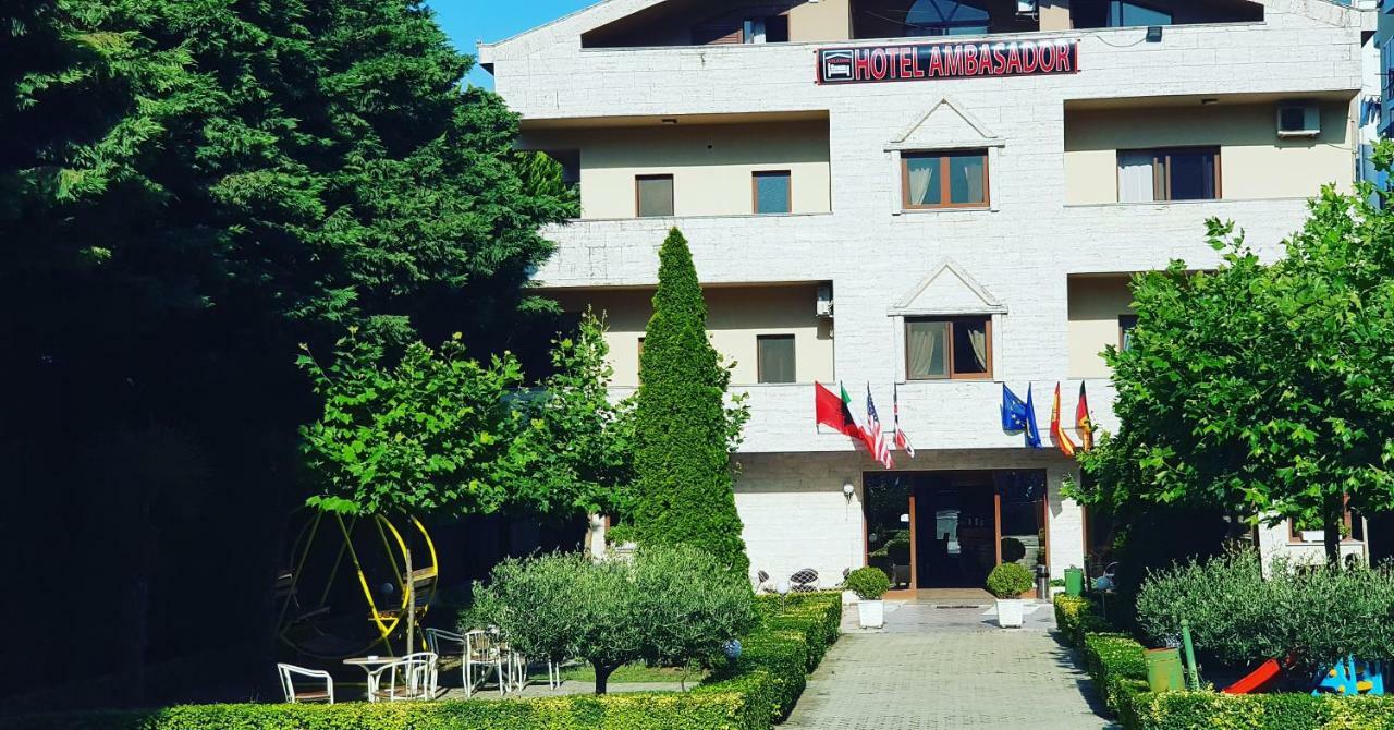Hotel Ambasador Garden Lezhë Dış mekan fotoğraf